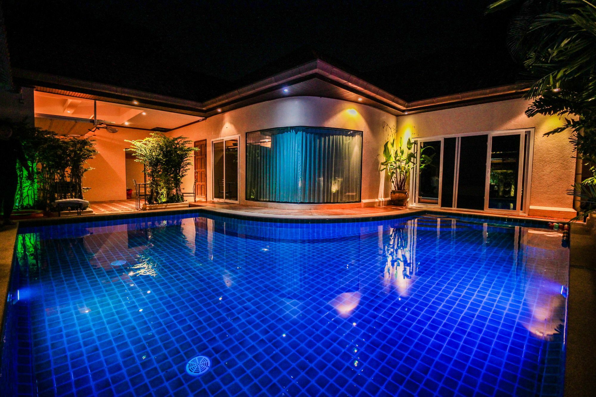 Cosy Beach Pool Villas By Pattaya Sunny Rentals Dış mekan fotoğraf