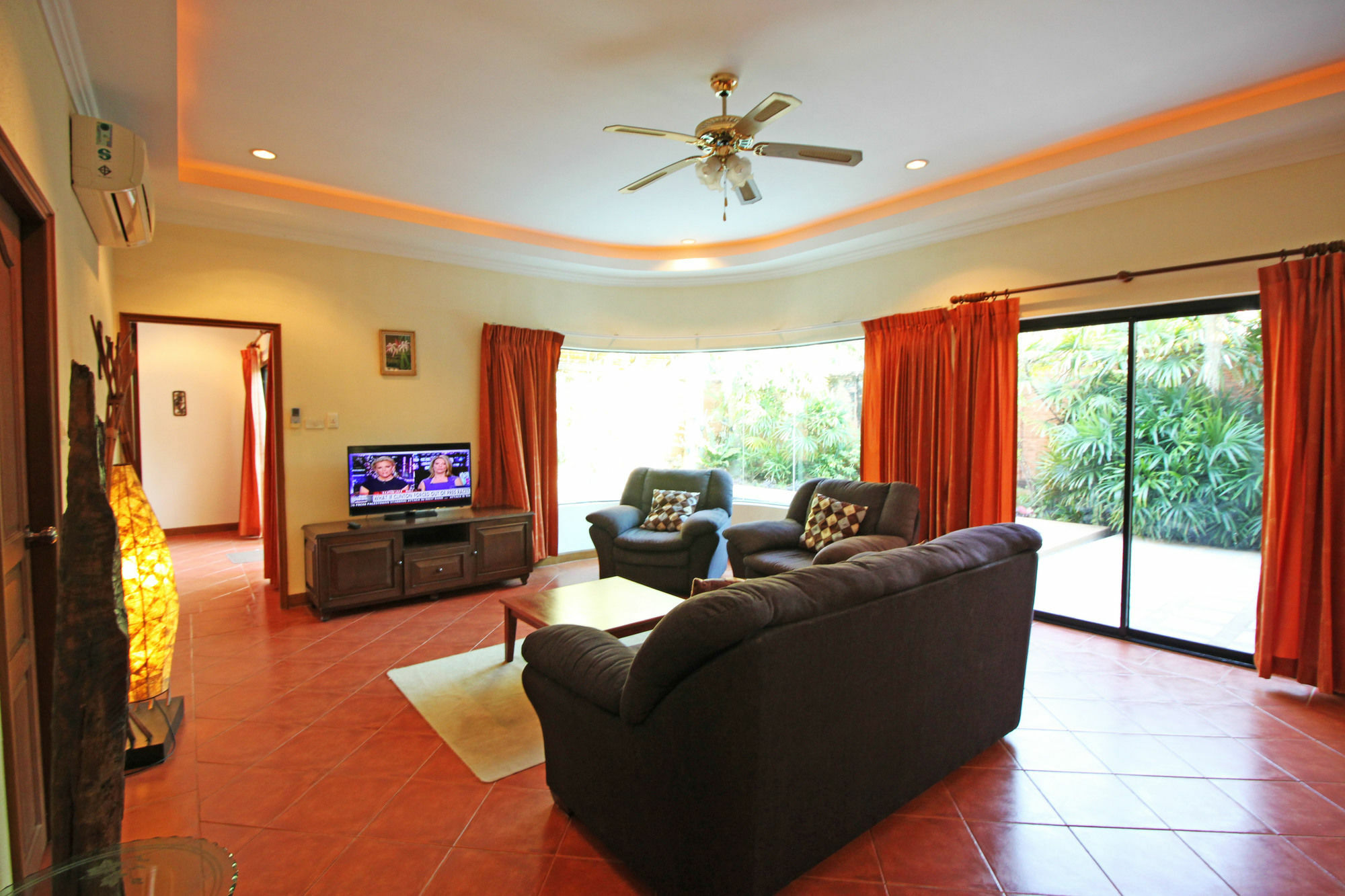Cosy Beach Pool Villas By Pattaya Sunny Rentals Dış mekan fotoğraf
